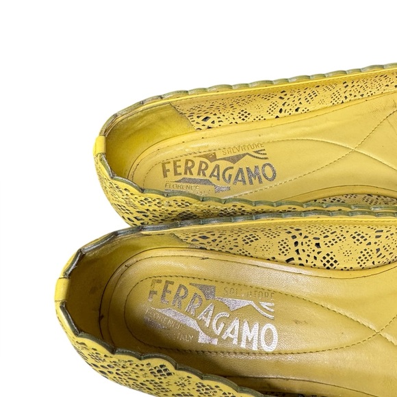Salvatore Ferragamo Yellow Vara Leather Flats - Picture 10 of 11